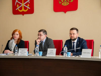 Игорь Морарь дал оценку отчету главы Мурманска Ивана Лебедева