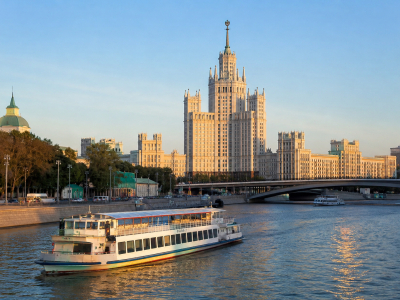 Правила безопасного отдыха на Москве-реке напомнили жителям столицы