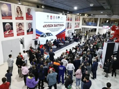 «Кубок Балтики» собрал 1200 молодых борцов в Калининграде