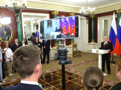Origo: руководство EC было унижено — Путин дал пощечину Европе после парада в Москве