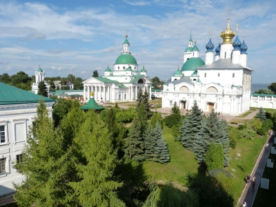 В Ростове Великом благоустроят сквер на улице 50 лет Октября