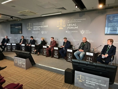 Петербургские решения по такси стали федеральными нормами