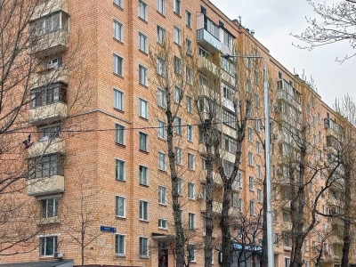 В районе Нагатинский Затон выставили на торги крупное коммерческое помещение