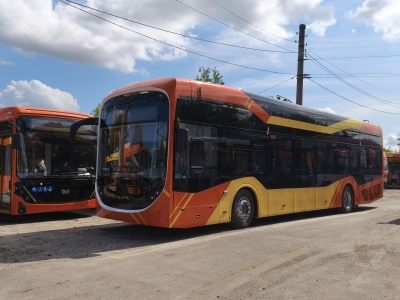 Ярославль получил три новых троллейбуса «Синара» с автономным ходом
