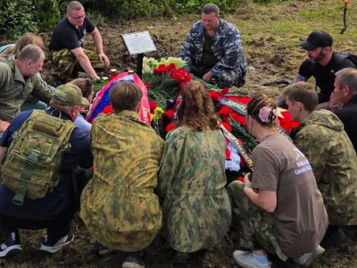 В Тосненском районе захоронили останки 35 красноармейцев