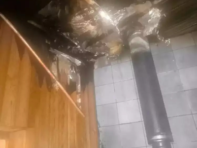 В Кировске потушили пожар в деревянной сауне на Апатитовом шоссе