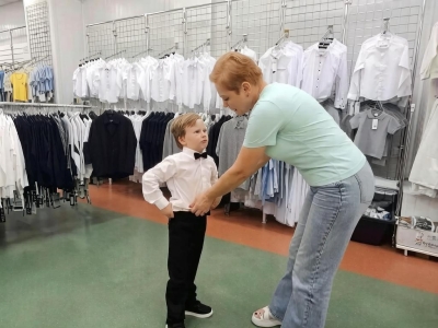 Астраханским родителям в этом году удалось собрать детей в школу дешевле