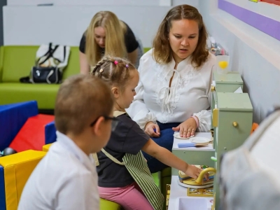 В Тихвине открылось пространство «Скворечник» для молодых семей