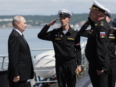 Япония мгновенно запаниковала: Путин послал три сигнала, посетив Дальний Восток