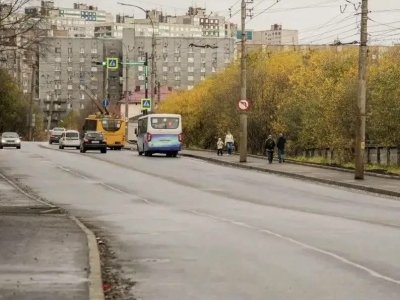 Лебедев проверил ход дорожного ремонта на трех улицах Мурманска