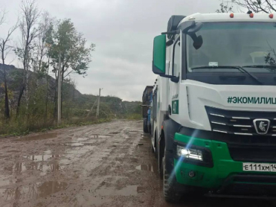 В Ломоносовском районе грузовик с отходами не пустили на нелегальную свалку