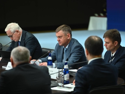 Поляков: Петербург наращивает выпуск роботов, беспилотников и судов