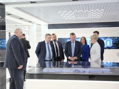 Кирилл Поляков посетил минскую компанию «Интеграл»