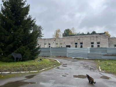 В Сясьстройском доме социального проживания ремонтируют склад и пищеблок